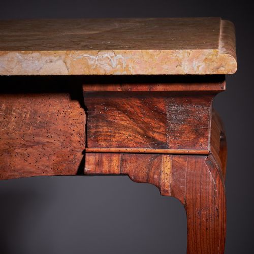 18TH CENTURY GEORGE II FIGURED WALNUT CONSOLE TABLE SIENNA BROCATELLE MARBLE - ADDITIONAL PHOTO 4