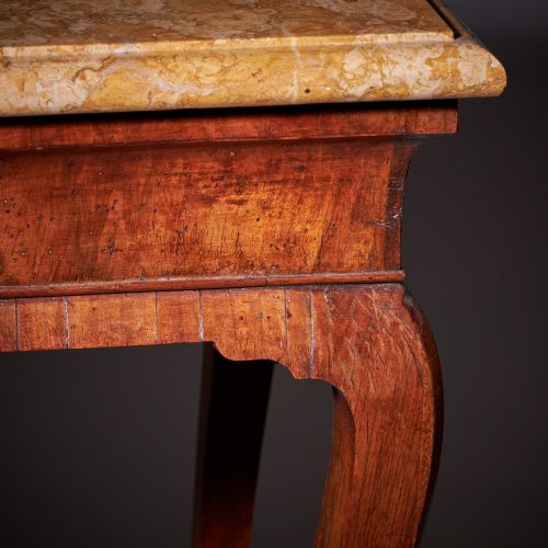 18TH CENTURY GEORGE II FIGURED WALNUT CONSOLE TABLE SIENNA BROCATELLE MARBLE - ADDITIONAL PHOTO 7