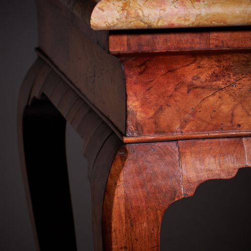 18TH CENTURY GEORGE II FIGURED WALNUT CONSOLE TABLE SIENNA BROCATELLE MARBLE - ADDITIONAL PHOTO 8