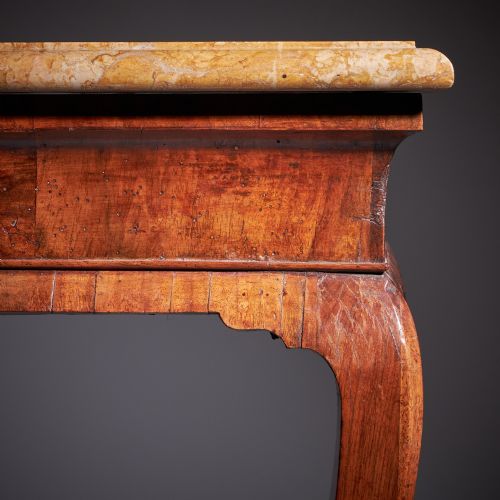 18TH CENTURY GEORGE II FIGURED WALNUT CONSOLE TABLE SIENNA BROCATELLE MARBLE - ADDITIONAL PHOTO 17