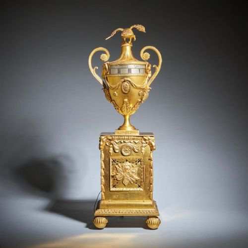 A UNIQUE 18TH CENTURY GEORGIAN URN CLOCK BY PAUL RIMBAULT SOHO LONDON 1770 - ADDITIONAL PHOTO 7