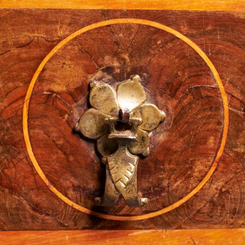 ORIGINAL 17TH CENTURY WILLIAM AND MARY OLIVE OYSTER CHEST CIRCA 1690 ENGLAND - ADDITIONAL PHOTO 8