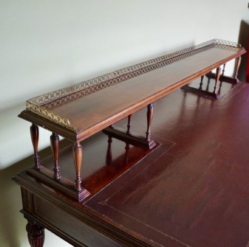 VICTORIAN ROSEWOOD AND BRASS STRUNG WRITING DESK BY COLLINSON LOCK OF LONDON - ADDITIONAL PHOTO 14