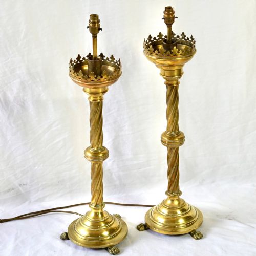 LARGE PAIR OF 19TH CENTURY CONVERTED BRASS ALTAR CANDLESTICK LAMPS - ADDITIONAL PHOTO 12