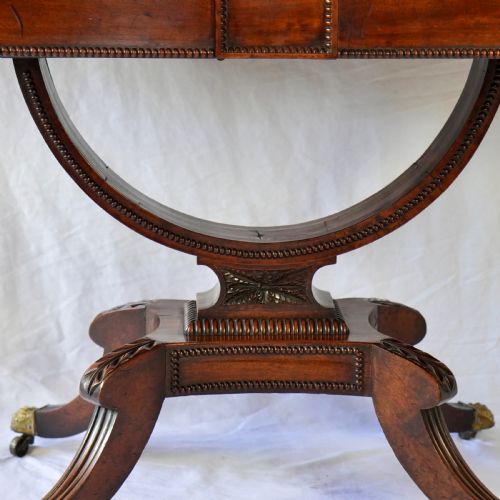 FINE REGENCY MAHOGANY SOFA TABLE IN THE MANNER OF WILLIAM TROTTER - ADDITIONAL PHOTO 12