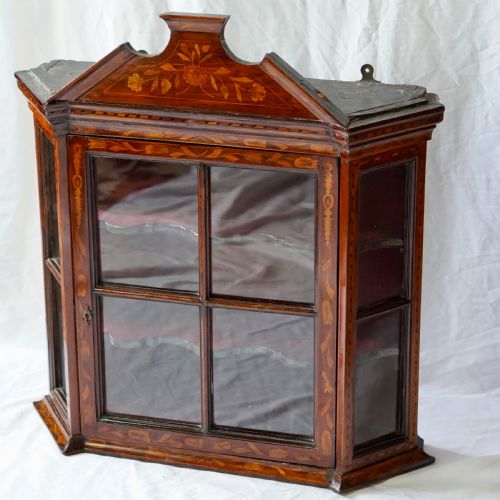 LATE 18TH EARLY 19TH CENTURY DUTCH FLORAL MARQUETRY GLAZED DISPLAY CABINET - ADDITIONAL PHOTO 10