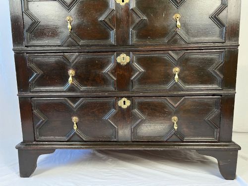 CHARLES II OAK GEOMETRIC CHEST OF DRAWERS TWOPART C1680 - ADDITIONAL PHOTO 1