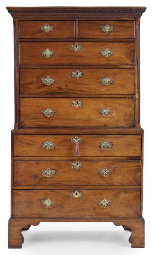 GEORGE III MAHOGANY CHEST ON CHEST WITH OAKLINED DRAWERS LATE 18TH CENTURY
