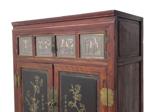 CHINESE QING DYNASTY RED BLACK LACQUER CABINET FUJIAN LATE 19TH CENTURY - ADDITIONAL PHOTO 2