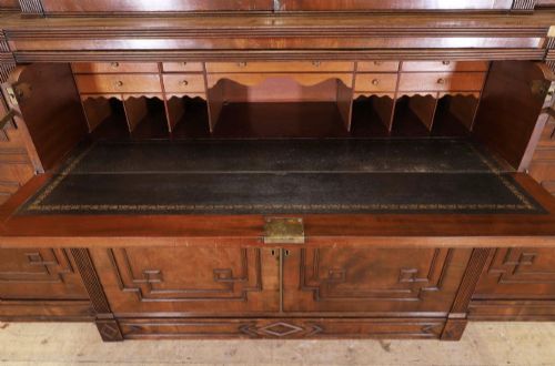 LARGE GEORGE IV MAHOGANY BREAKFRONT LIBRARY BOOKCASE IN THE MANNER OF GILLOWS C1820 - ADDITIONAL PHOTO 6