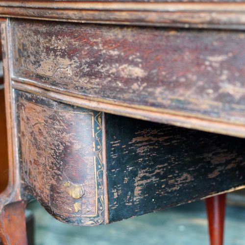 LATE 19TH CENTURY CHINOISERIE LACQUERED KIDNEYSHAPED DRESSING TABLE - ADDITIONAL PHOTO 12