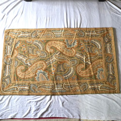 LARGE ANTIQUE CREWELWORK EMBROIDERED PAISLEY TEXTILE PANEL WALL HANGING 151CM - ADDITIONAL PHOTO 4