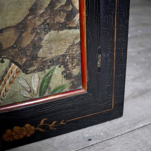 ORIENTAL STYLE EBONISED PAINTED WALL CUPBOARD CABINET WITH HAND PAINTED BIRD KEY - ADDITIONAL PHOTO 9