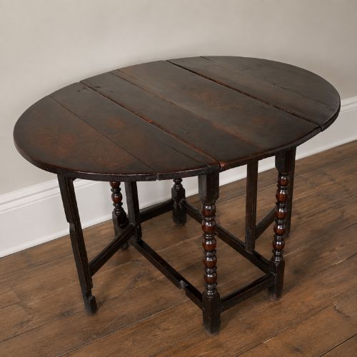 Queen Anne Period Oak Six Leg Gateleg Drop Leaf Table C.1700 Antique English