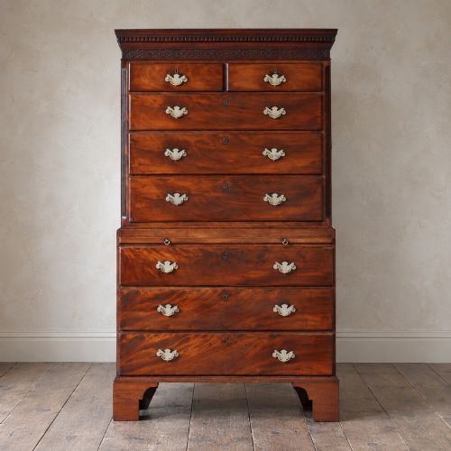 Georgian Figured Mahogany Chest on Chest with Brushing Slide C.1770