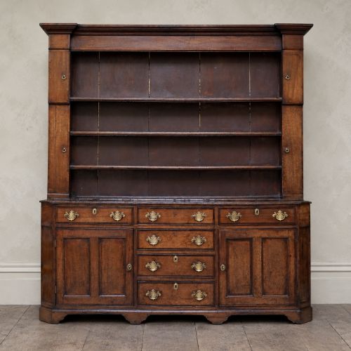 George II Oak & Mahogany Crossbanded Dresser with Plate Rack C.1730