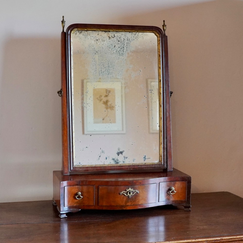 George III Mahogany Serpentine Toilet Dressing Mirror c.1800