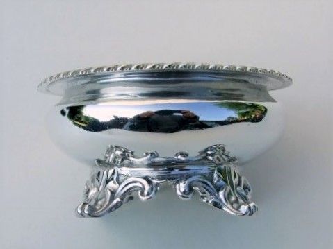 fig 1. A rare Barnard family silver master salt tub.