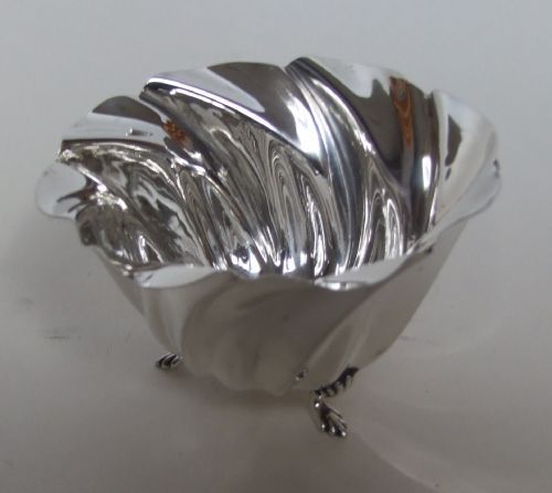 fig 1. A lovely Edwardian wrythen silver bowl.