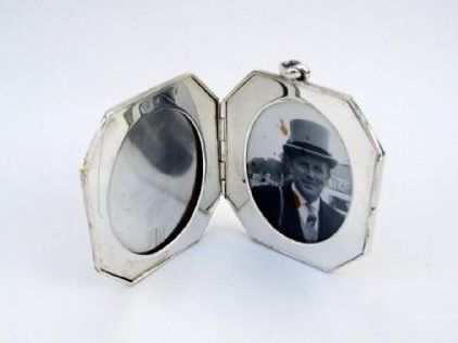 A First World War Silver Travelling 'Sweetheart' Frame.