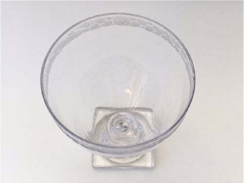 fig 1. A quality late 18th Century glass goblet with lemon squeezer base.