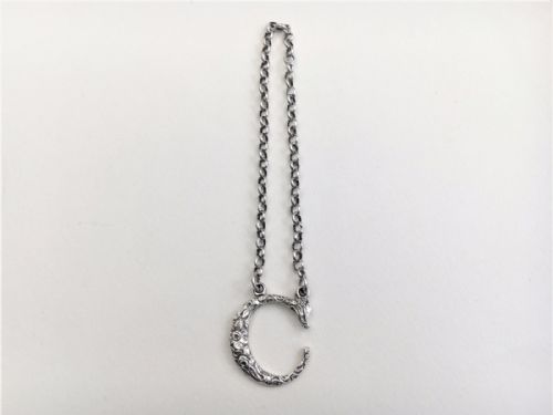 fig 1. A rare duty dodge Georgian silver 'Claret' Decanter label.