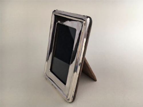 fig 1. A first world war silver photo frame.