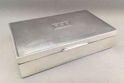 An Art Deco Silver Cufflinks/jewel Box.