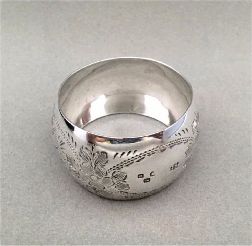 fig 1. A handsome boxed Victorian silver napkin ring.