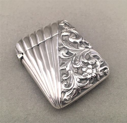 fig 1. A Fabulous Chester Victorian silver Vesta.