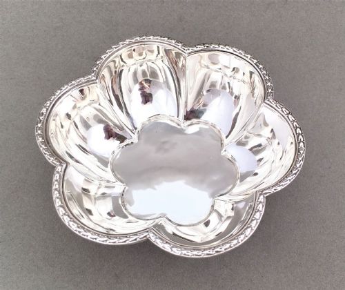 fig 1. A George V Chester silver bonbon dish