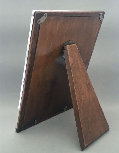 fig 1. A useful Large Silver Photo frame