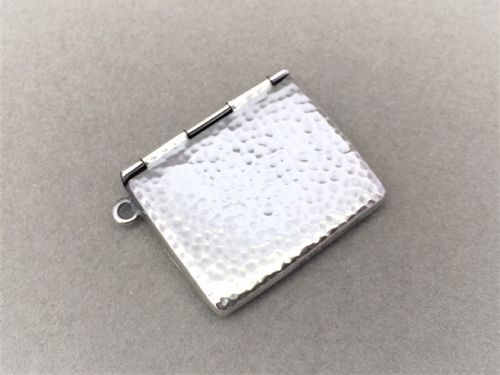 fig 1. A lovely Arts & Crafts silver stamp case