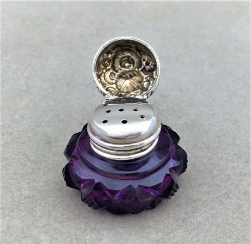 fig 1. An exquisite silver mounted amethyst vinaigrette