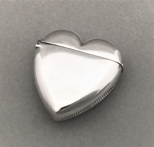 An Unusual Edwardian Silver Vesta in the Shape of a Heart.