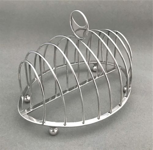 fig 1. A fabulous 18th Century silver toast rack