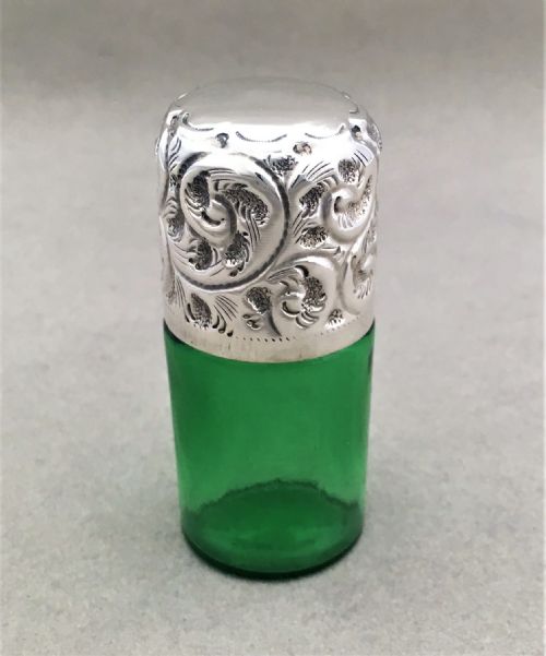 A Silver Mounted Edwardian Scent Bottle