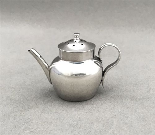 A Miniature Chester Silver Novelty Pepperette
