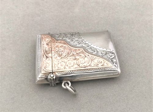 fig 1. An outstanding silver & gold Edwardian vesta