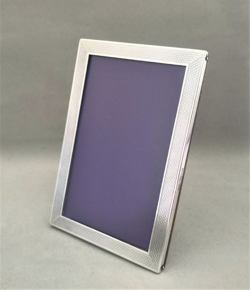 fig 1. A handsome Chester assayed Art Deco silver photo frame