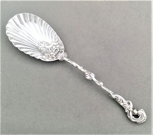 A Hansome Victorian Silver Fruit/dessert Serving Spoon