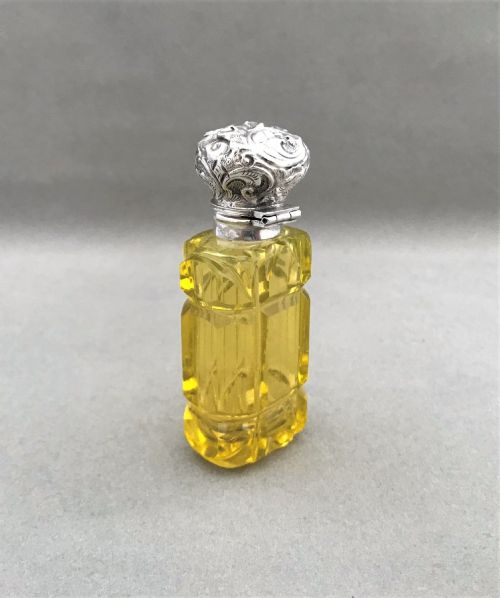 fig 1. A Rare Victorian Silver & Uranium Glass Scent Bottle