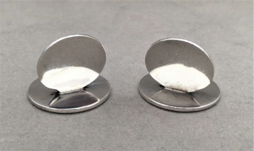 fig 1. A fine Pair Of Edwardian Silver Menu Holders