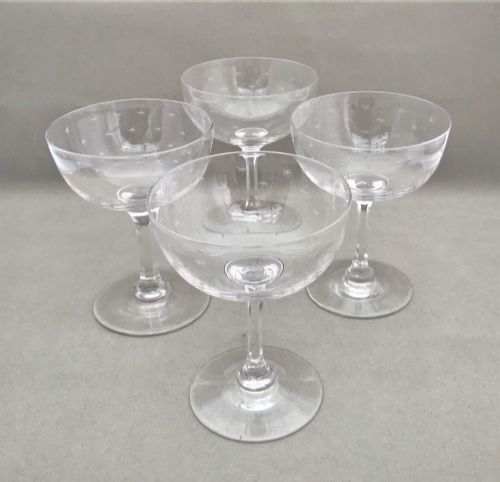 A Gorgeous Set of 4 Victorian Star Etched Champagne Bowls
