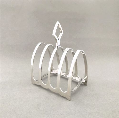 An Attractive Four Slice Silver Toast Rack