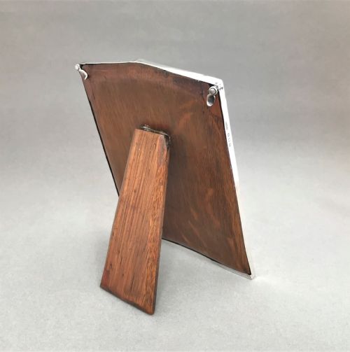 fig 1. A stylish engine turned silver photo frame