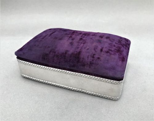 A Charming Edwardian Silver Trinket/ring Box