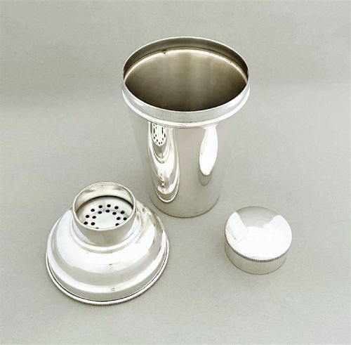 fig 1. A handsome Art Deco silver plated cocktail shaker