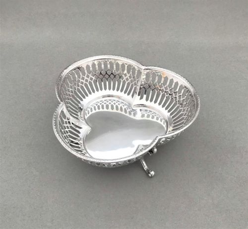fig 1. A lovely Edwardian pierced silver bonbon dish