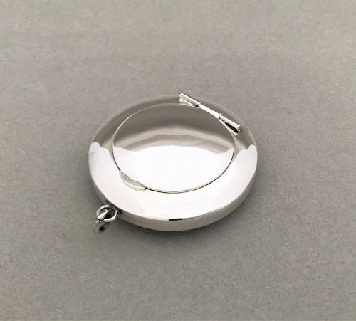 A Lovely Silver Pendant Pill Box